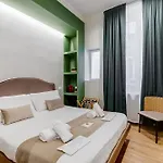 בית הארחה Vivilo Collection - Collina 24 - Close To Via Veneto 4*