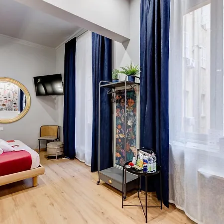 ゲストハウス Vivilo Collection - Collina 24 - Close To Via Veneto 4*
